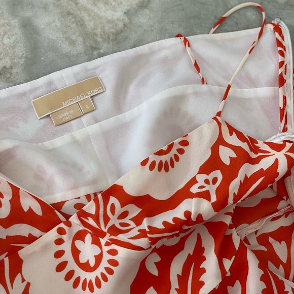 🍊Michael Kors Orange Flower Ruffle Top - Picture 9 of 12